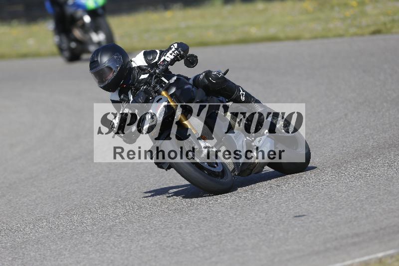 /07 09.04.2026 Cornu Master School ADR/Gruppe gruen/4